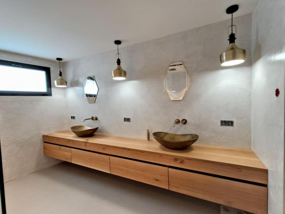 Industrial Luxury Nimes & Arles Villa Бокер Екстериор снимка