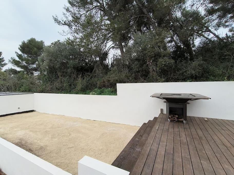 Industrial Luxury Nimes & Arles Villa Бокер Екстериор снимка