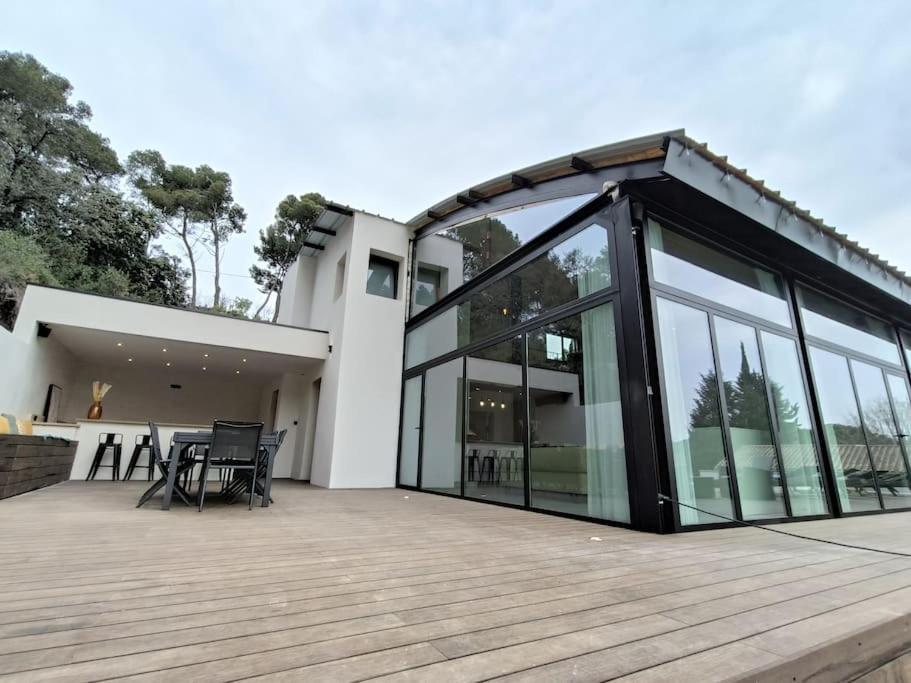 Industrial Luxury Nimes & Arles Villa Бокер Екстериор снимка